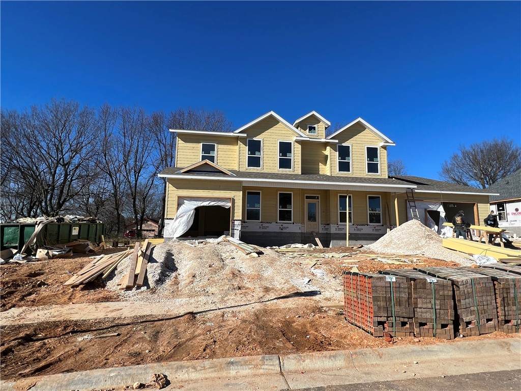 212 Mueller Way - Photo 1