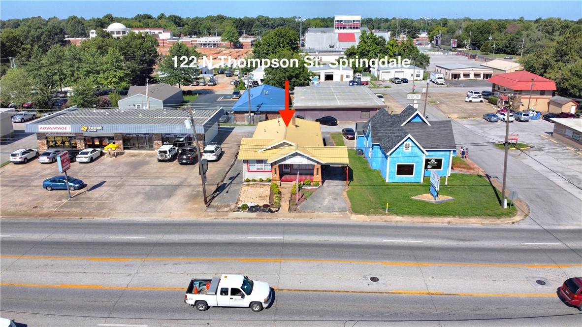 122 Thompson - Photo 1