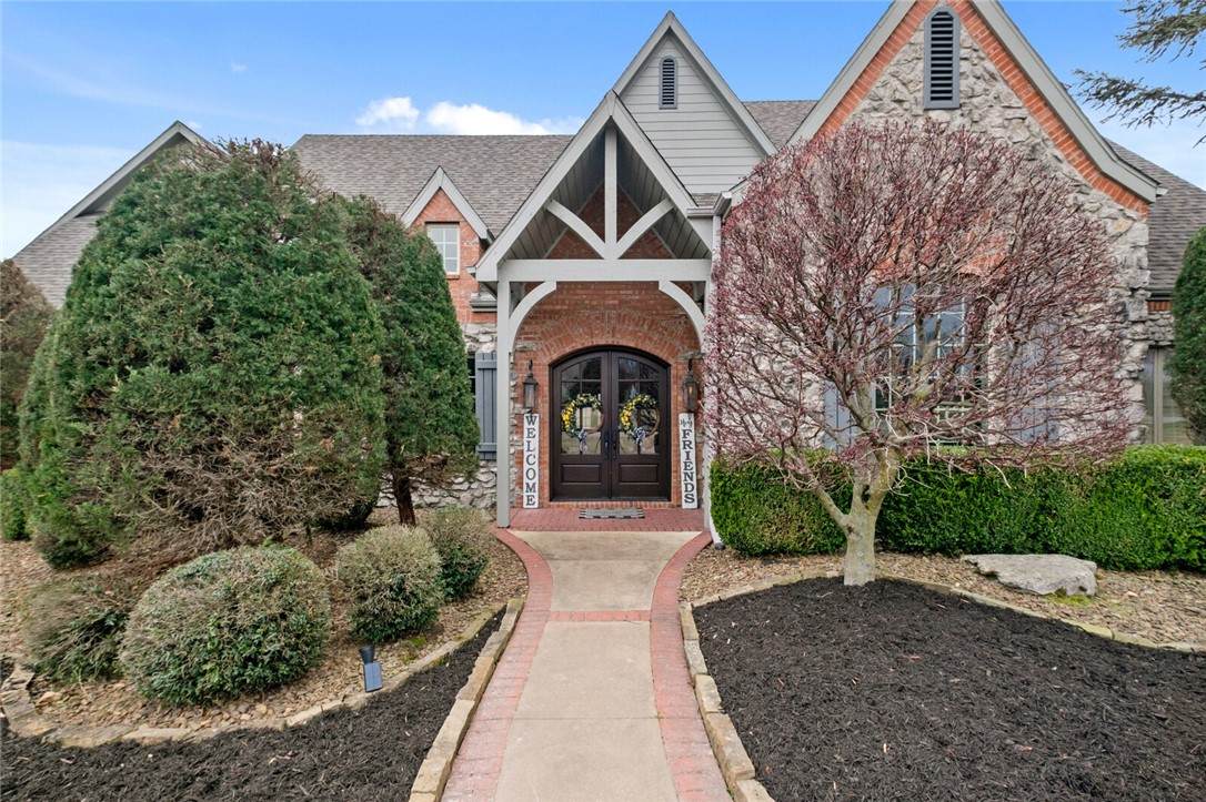 11091 Timarron Drive - Photo 1