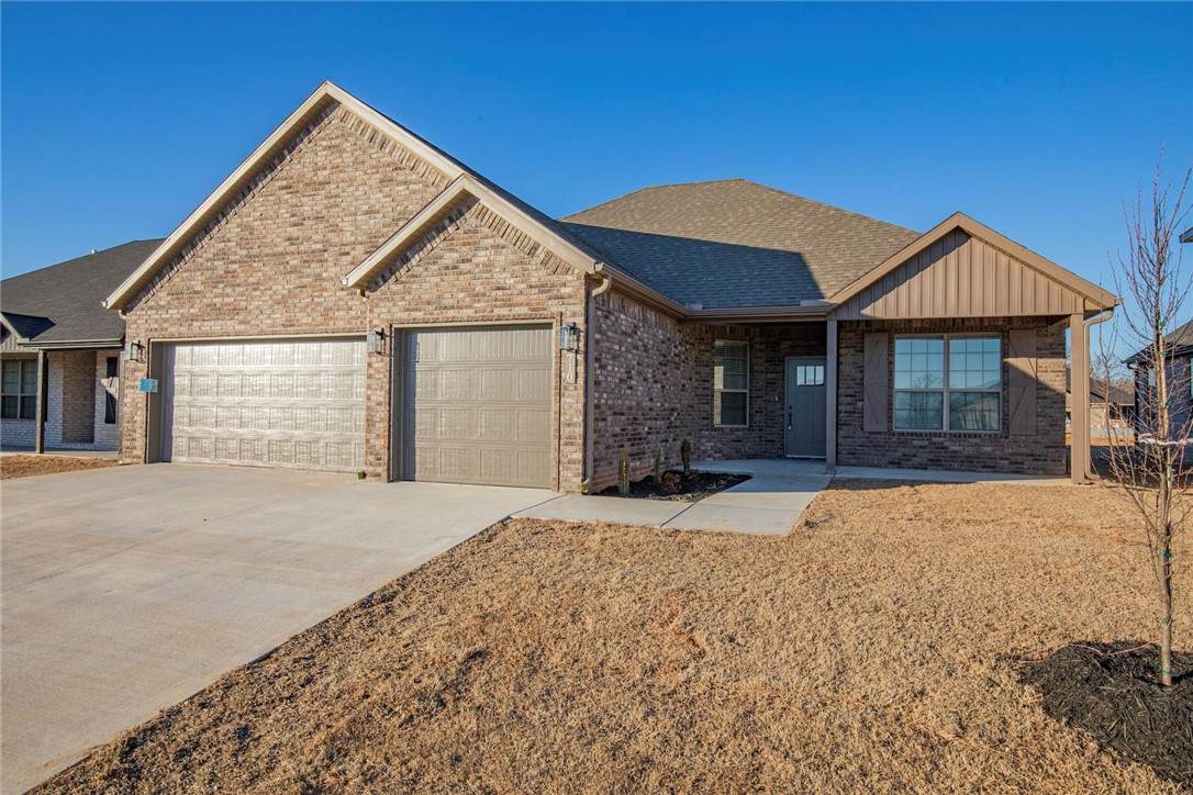 710 Bonnie Street - Photo 1