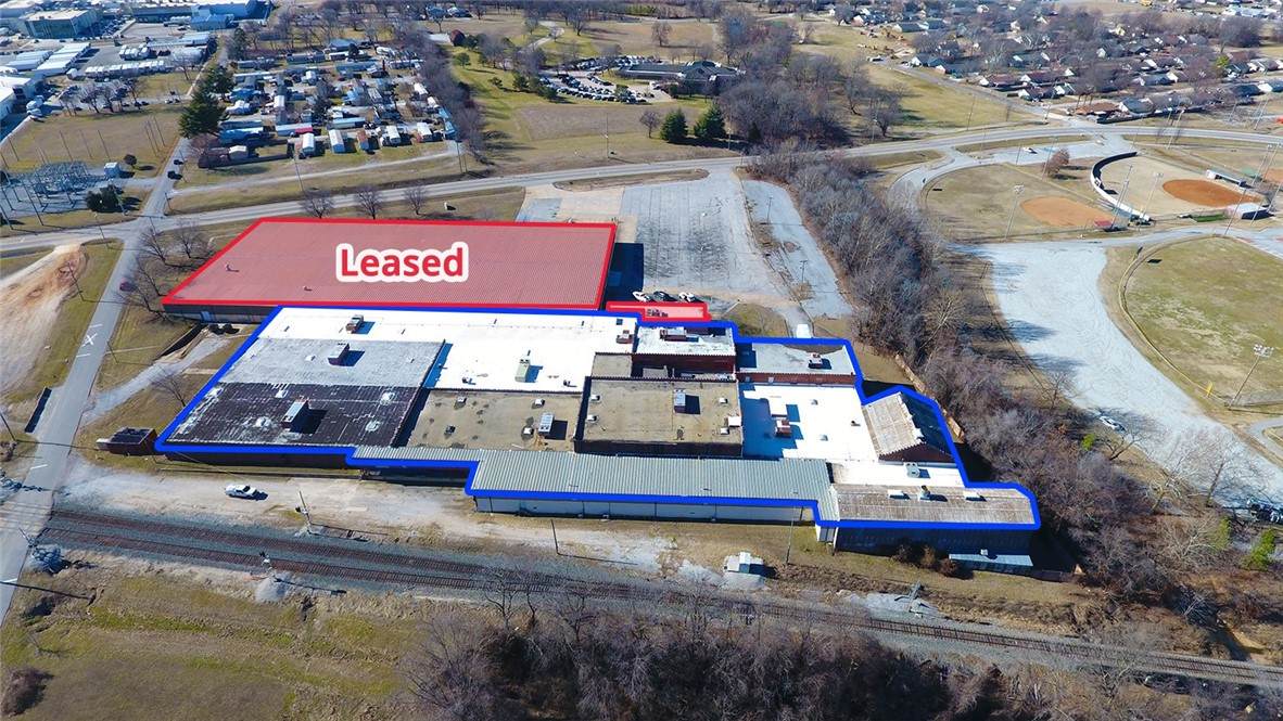 501 Lincoln Street - Photo 1