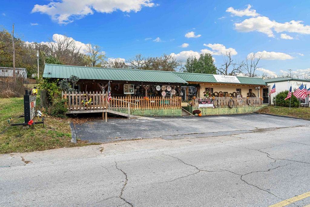 102 Walnut Street - Photo 1