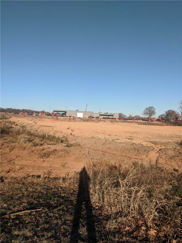1602 65 Highway - Photo 1