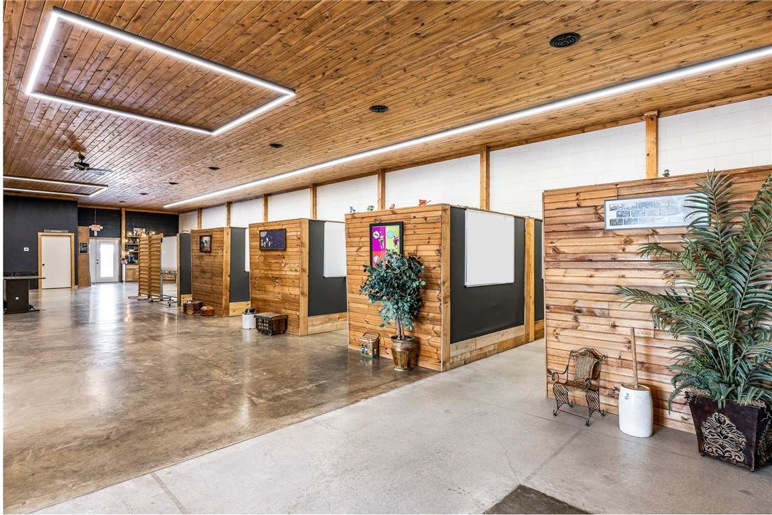 1007 2nd Street - Photo 1