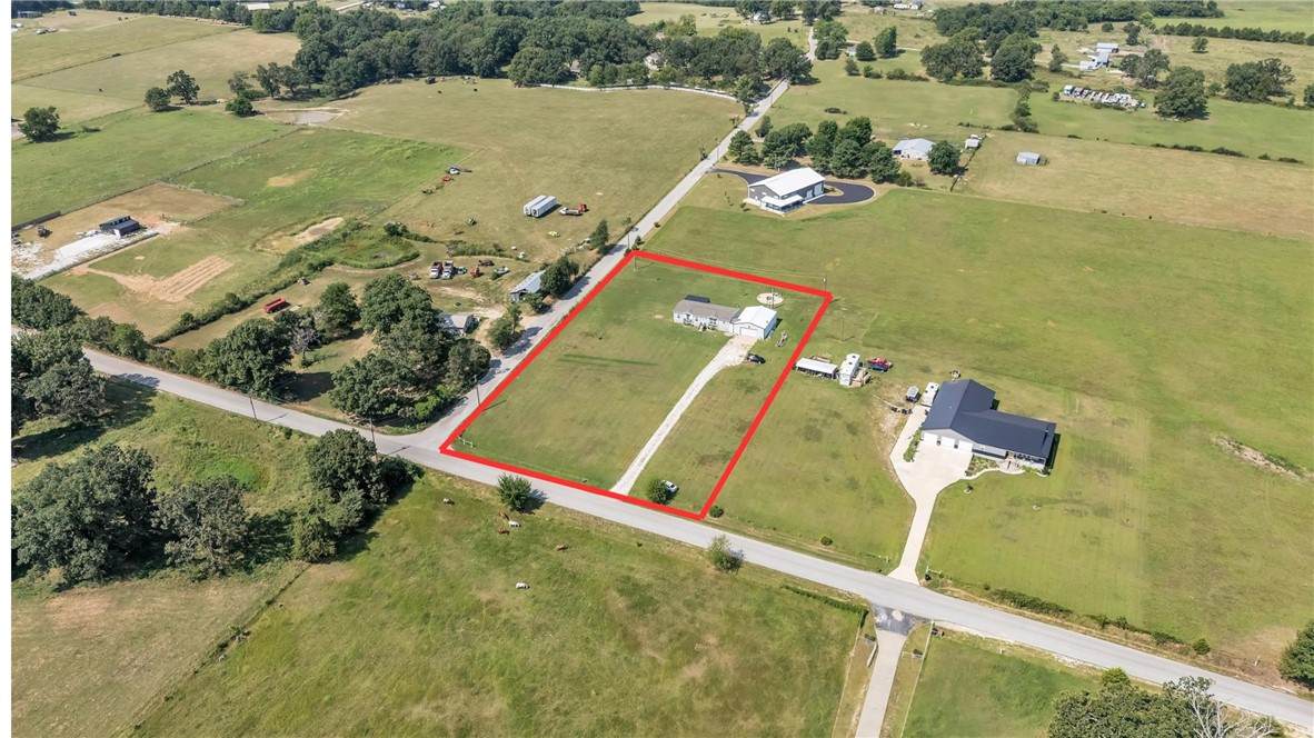 17453 Mill Hill Road - Photo 1