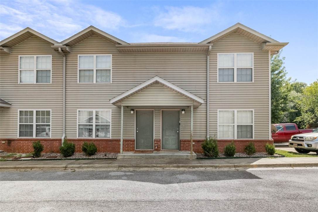 1428 Netherland Way - Photo 1