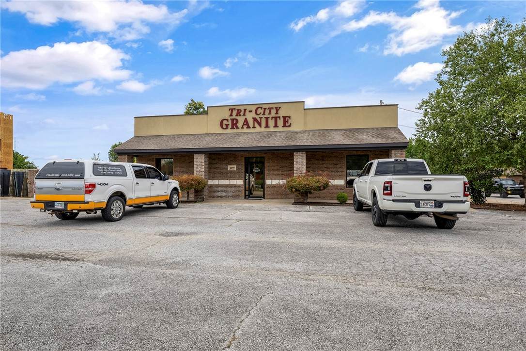 1200 SW A Street/201 12th Street - Photo 1