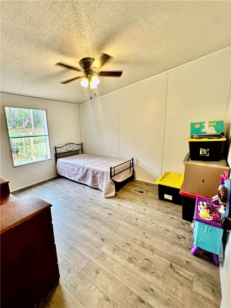 https://bt-photos.global.ssl.fastly.net/arkansas/orig_boomver_2_1325410-2.jpg