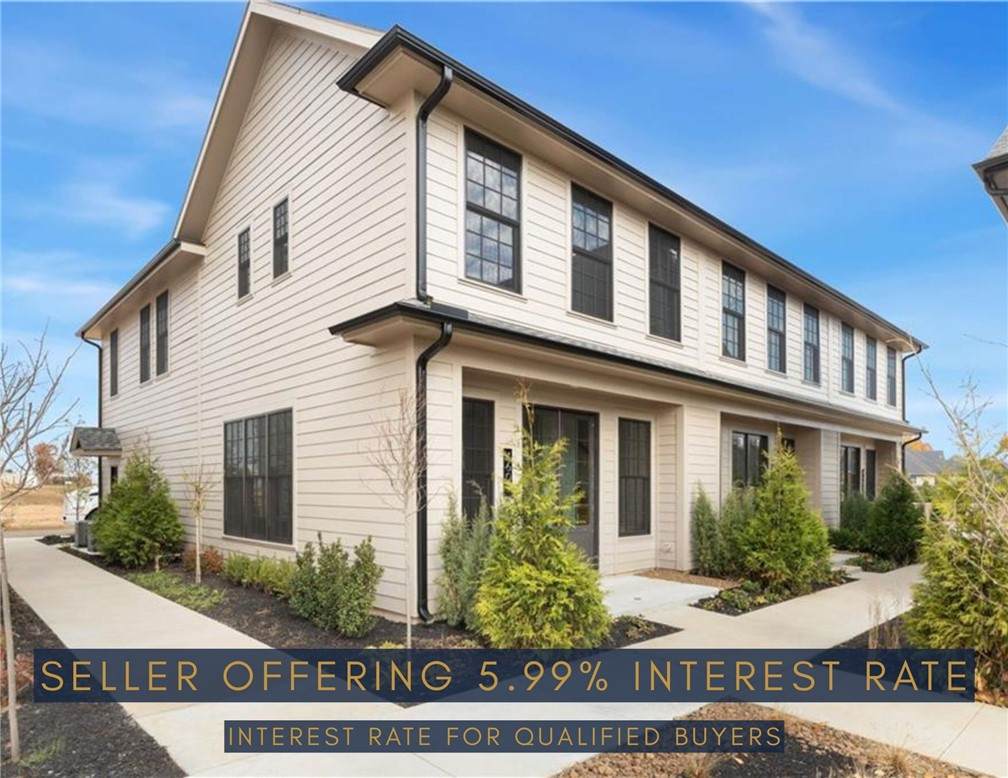 4603 47th Street - Photo 1