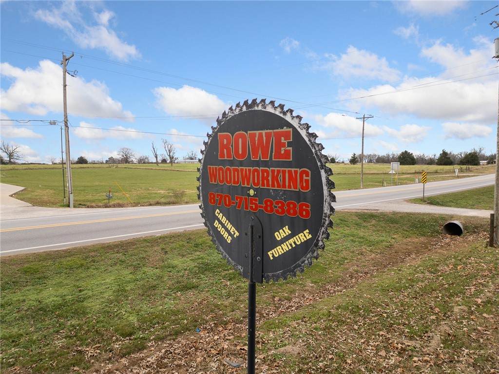 8049 7 Highway - Photo 1