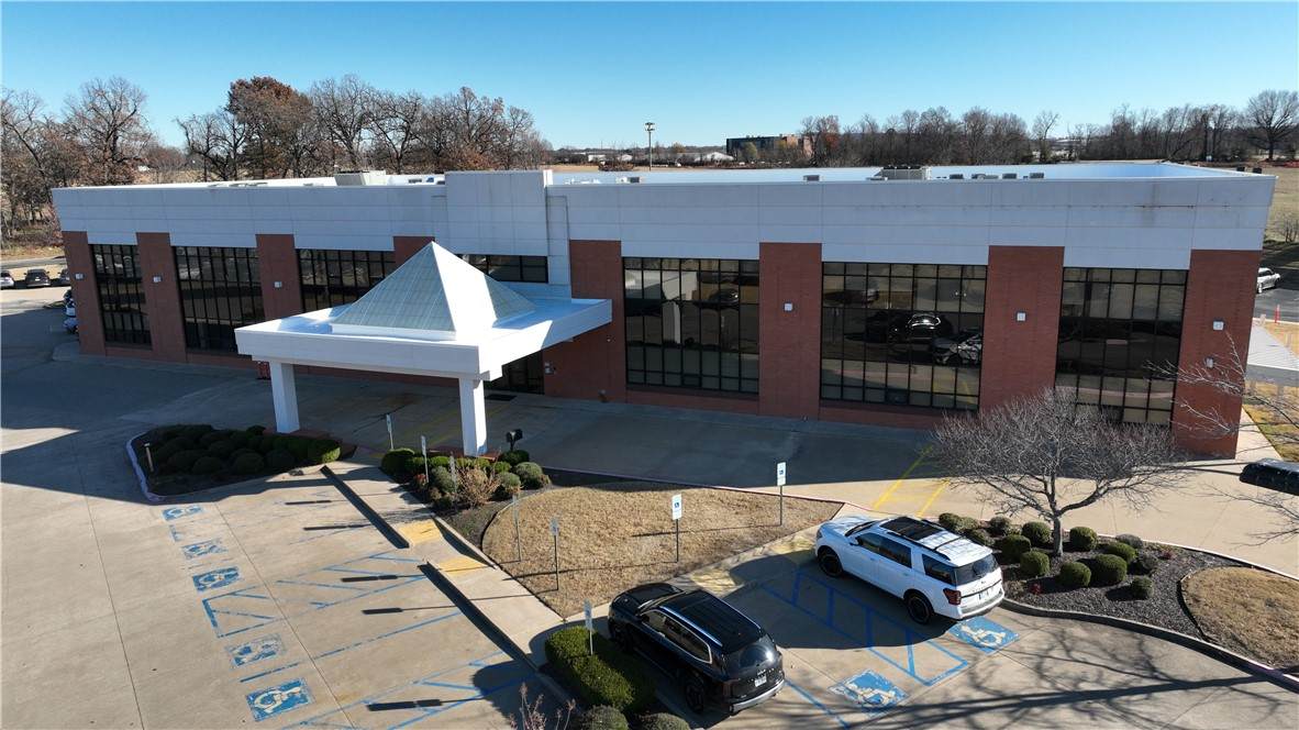 519 Latham Drive - Photo 1