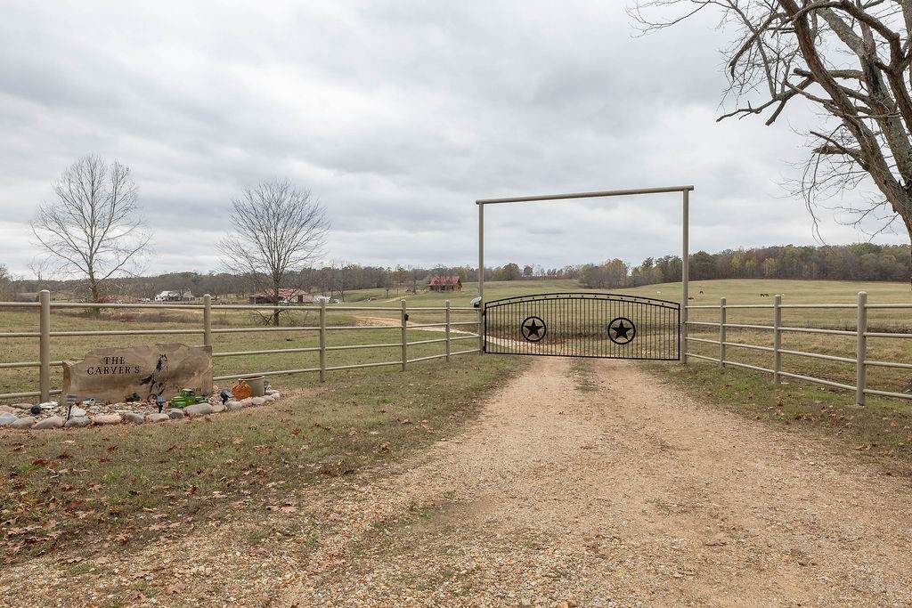 https://bt-photos.global.ssl.fastly.net/arkansas/orig_boomver_2_1332416-2.jpg