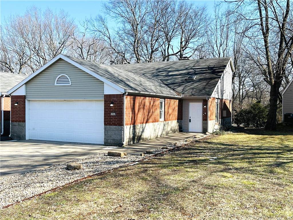 2062 Kantz Lane - Photo 1