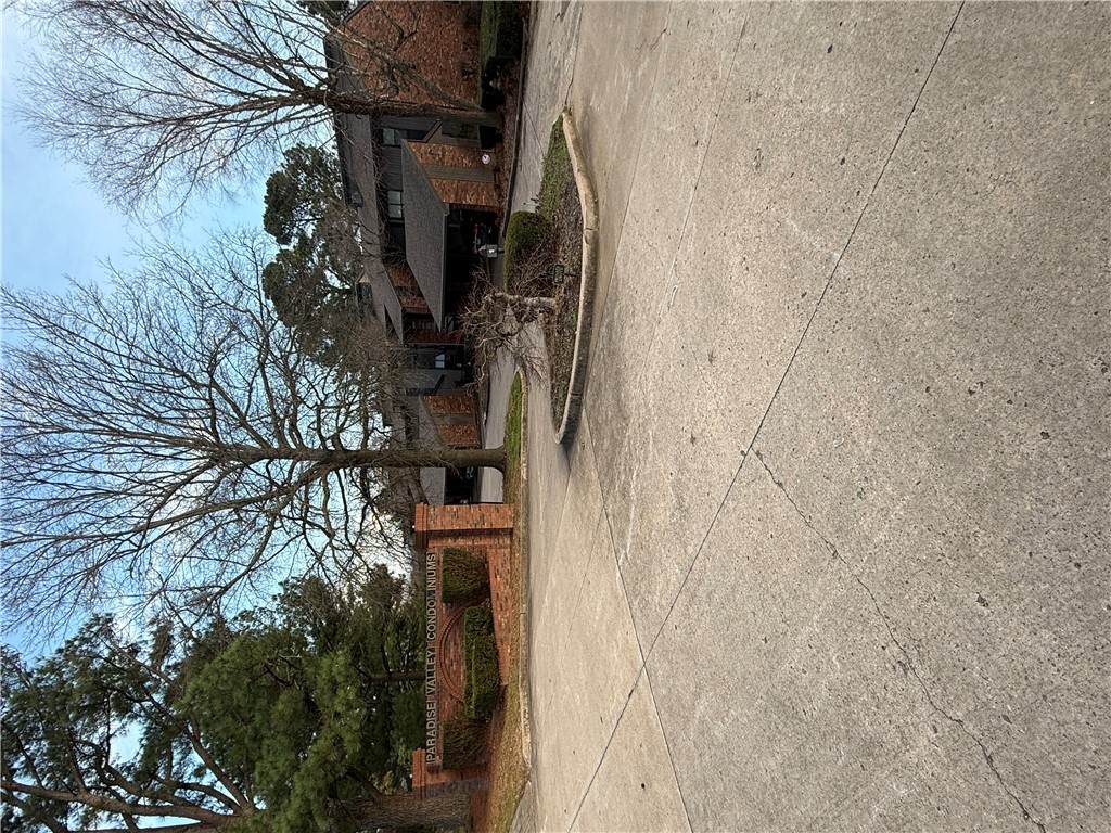 2723 Joyce Boulevard - Photo 1