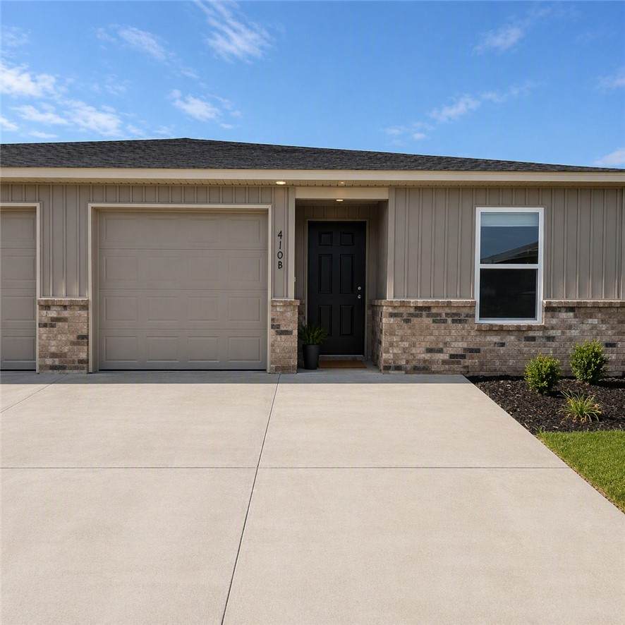 410B Cloud Drive - Photo 1