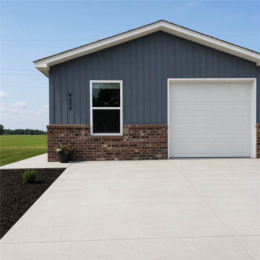 409B Cloud Drive - Photo 1