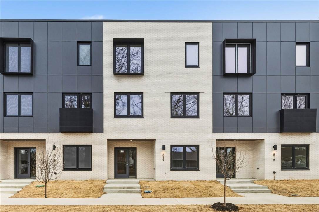 821 H Street - Photo 1
