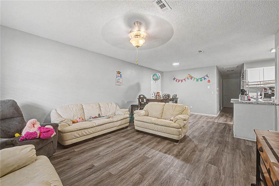 1672 Boxley Avenue - Photo 1
