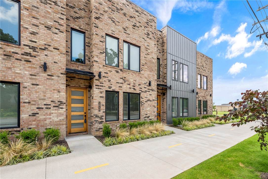 4124 Olive Street - Photo 1