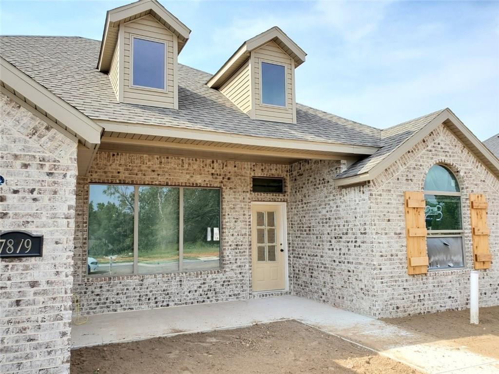 7819 Phoenix Ave - Photo 1