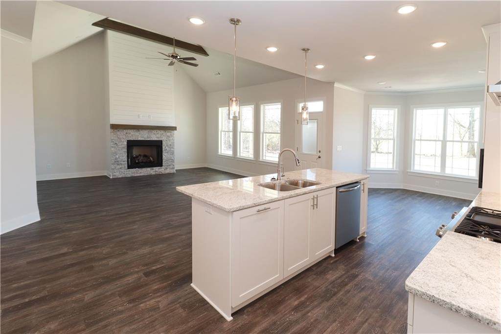 1651 Bristol Lane - Photo 1