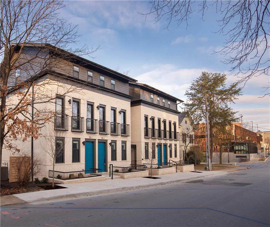 115 School Avenue - Photo 1