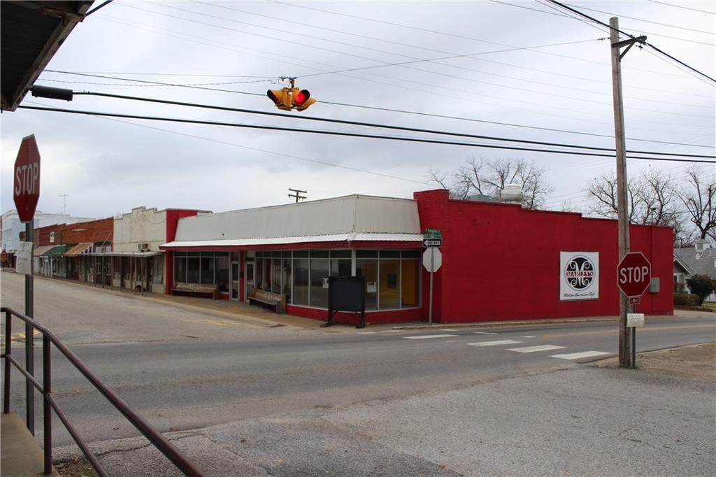 126 Church Avenue - Photo 1