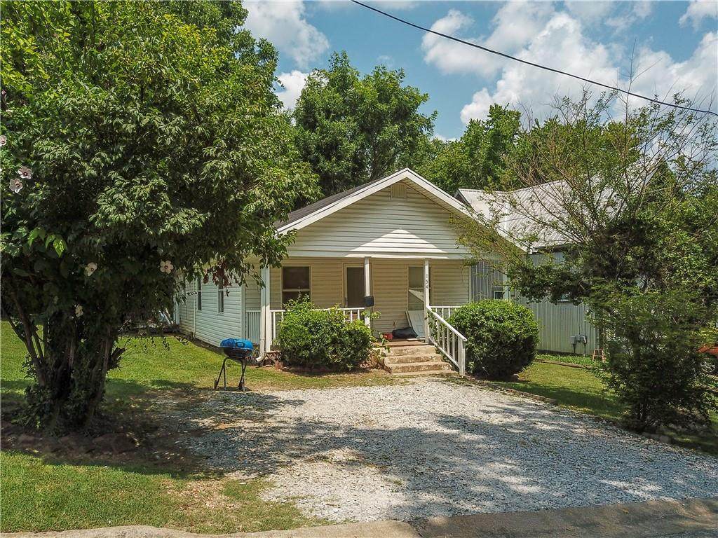 154 Meadow Street - Photo 1