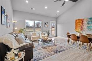 https://bt-photos.global.ssl.fastly.net/arkansas/orig_boomver_3_1293360-2.jpg