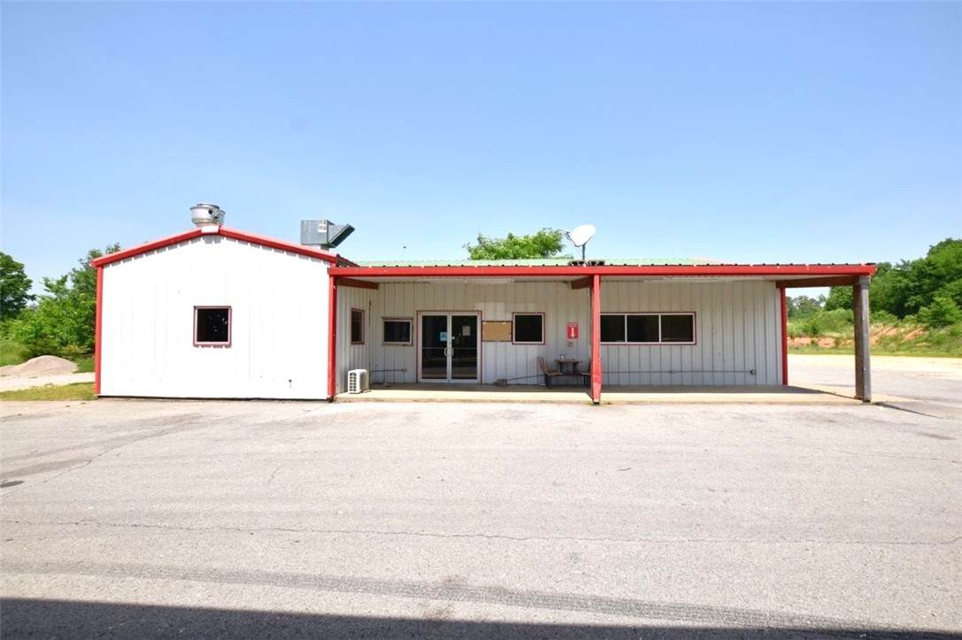 75174 Hwy 59 - Photo 1