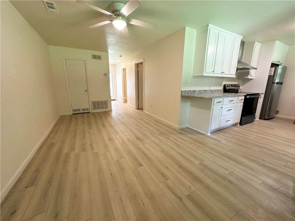 515 Fallin Avenue - Photo 1