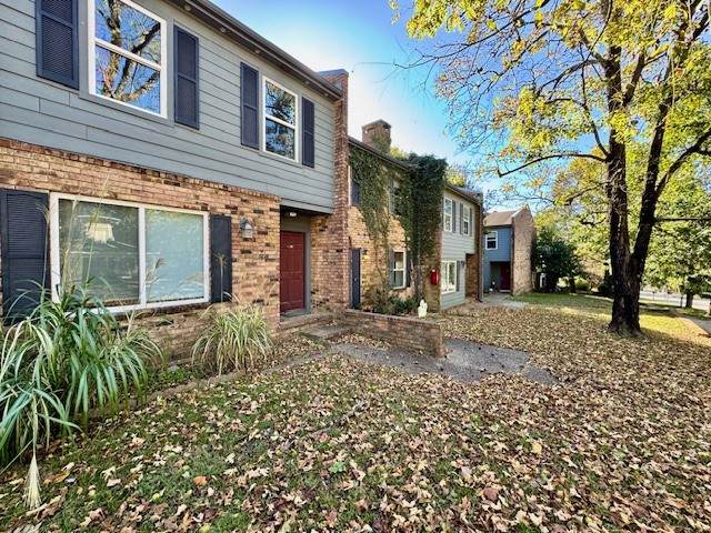 280 Hill Avenue - Photo 1