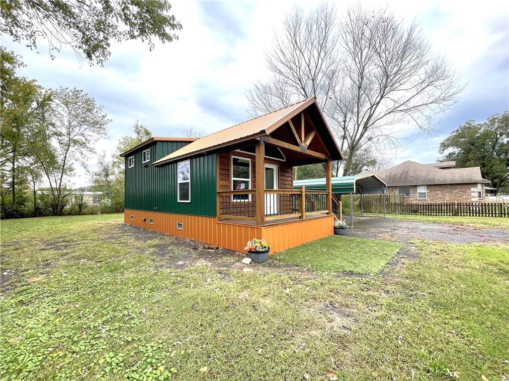 https://bt-photos.global.ssl.fastly.net/arkansas/orig_boomver_6_1326512-2.jpg