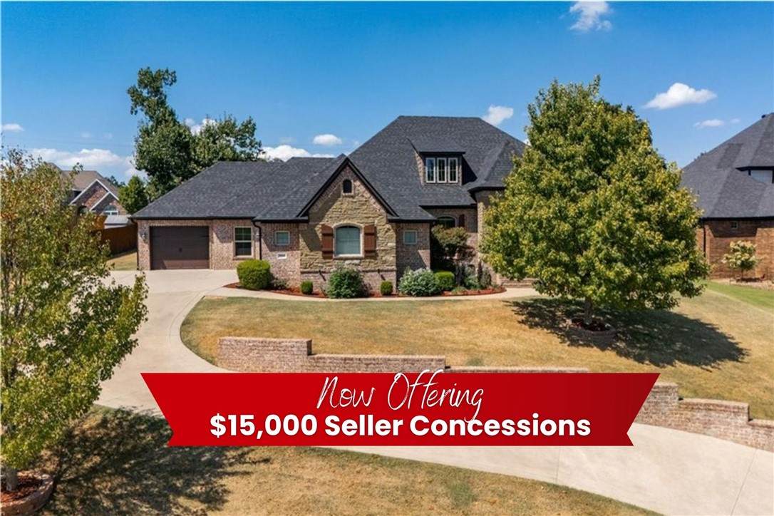 2105 Small Oaks Street - Photo 1