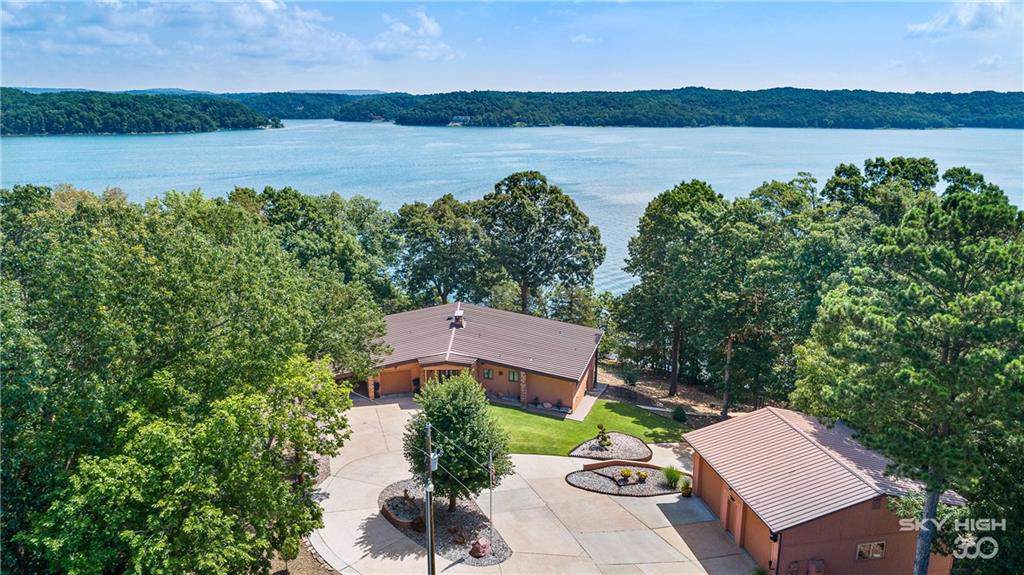 17 Reynolds Rd - Photo 1