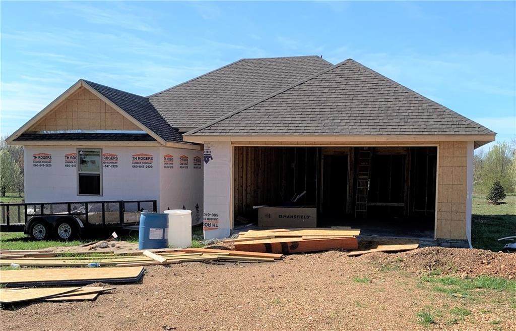 913 Windsor Court - Photo 1