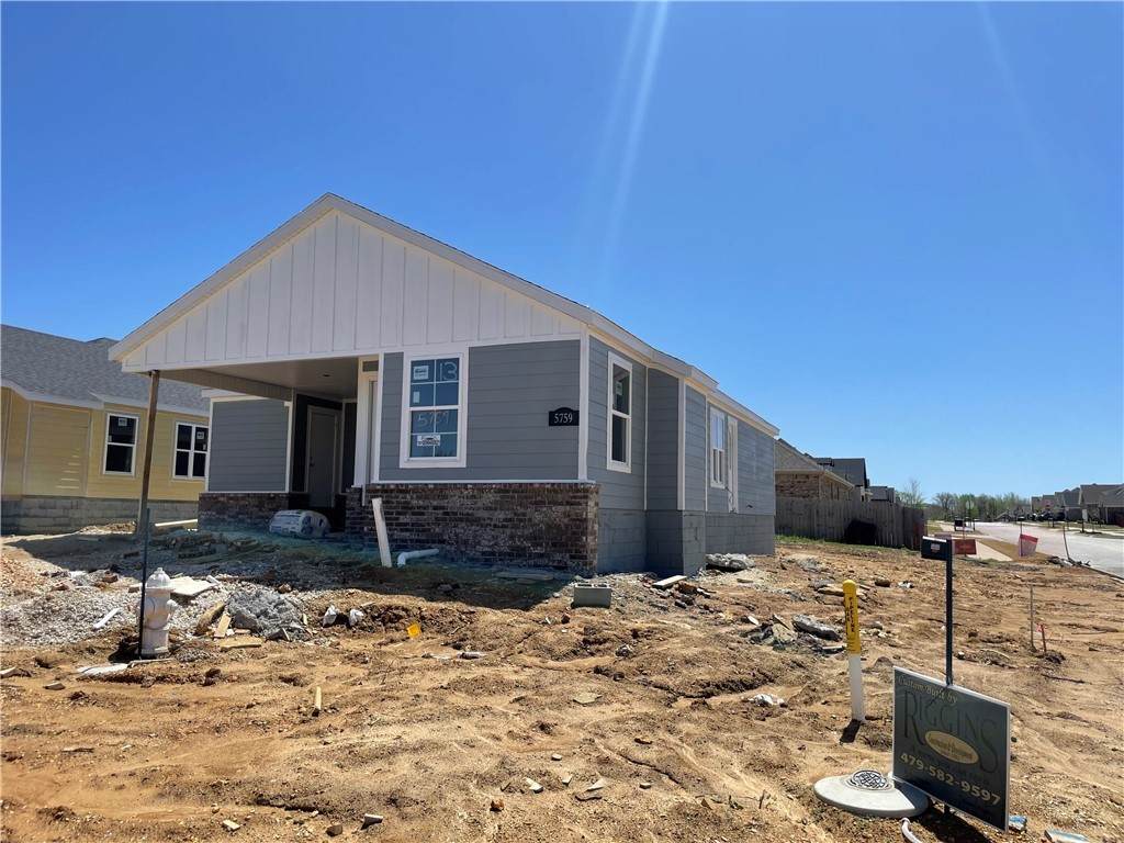 5759 Holdcroft Drive - Photo 1