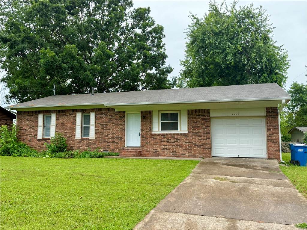 2206 Douglas Street - Photo 1
