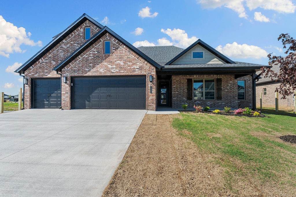 1440 Tiffany Street - Photo 1