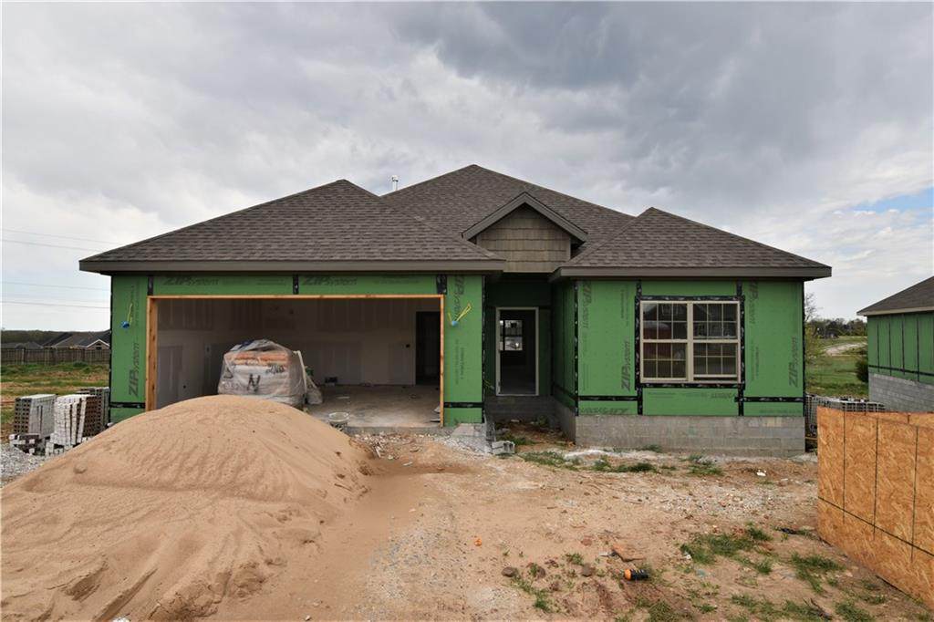 1005 E Ridge View Dr - Photo 1