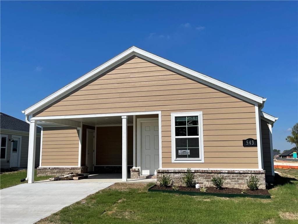 543 Cresswell Drive - Photo 1