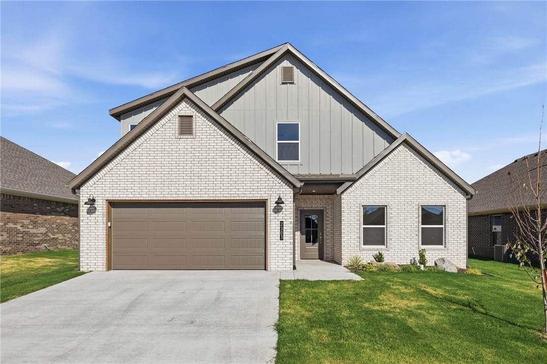 2303 Lexington Street - Photo 1