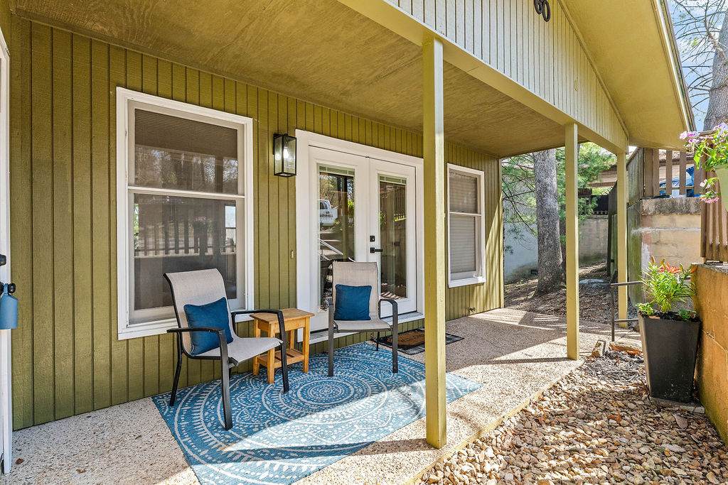 60 Dogwood Drive - Photo 1