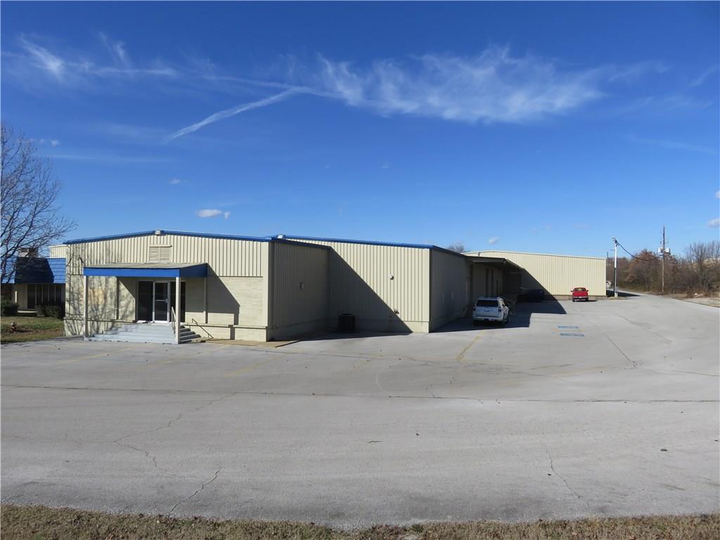 501 Dyke Rd - Photo 1