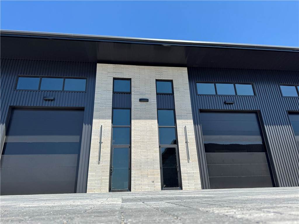 2109 31st Street - Photo 1