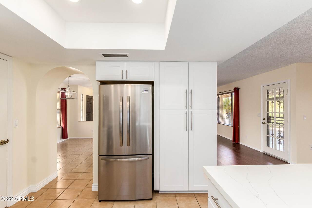 9615 Taro Lane - Photo 1