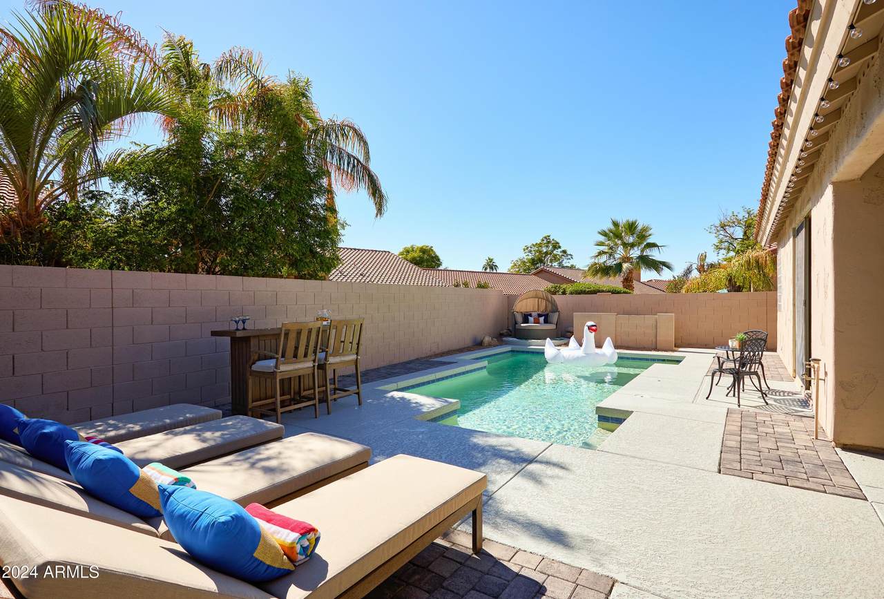 9871 Gelding Drive - Photo 1