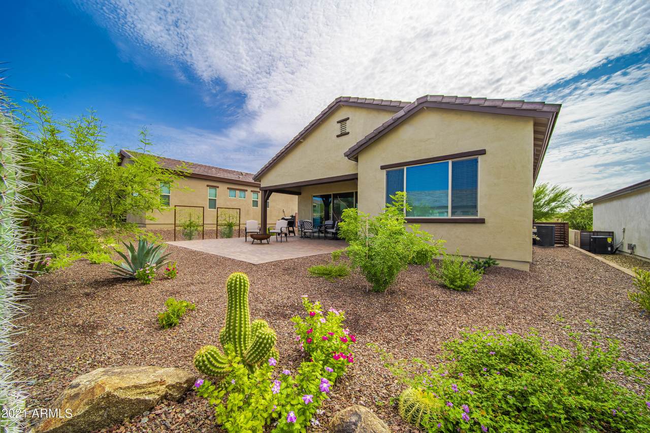 4254 Sawbuck Way - Photo 1