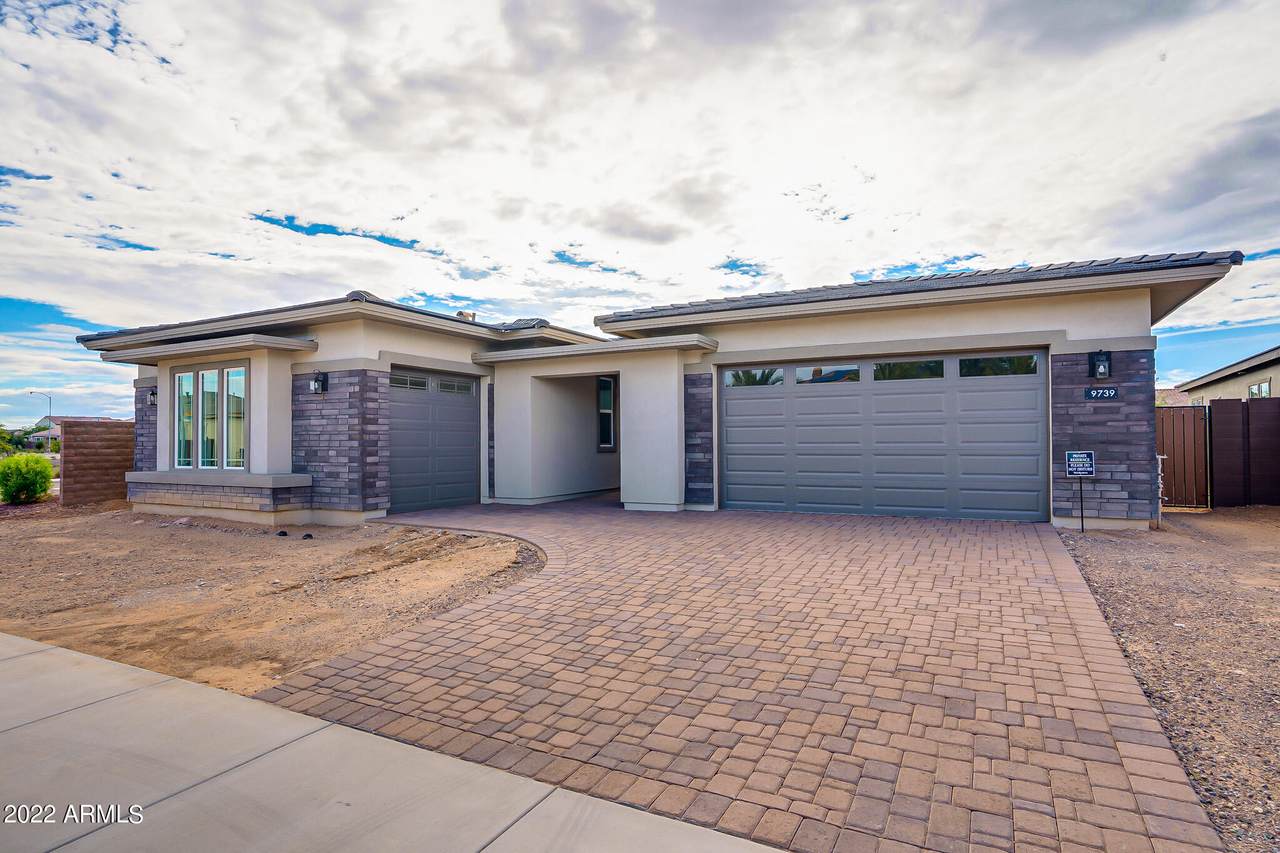 9739 Wizard Lane - Photo 1