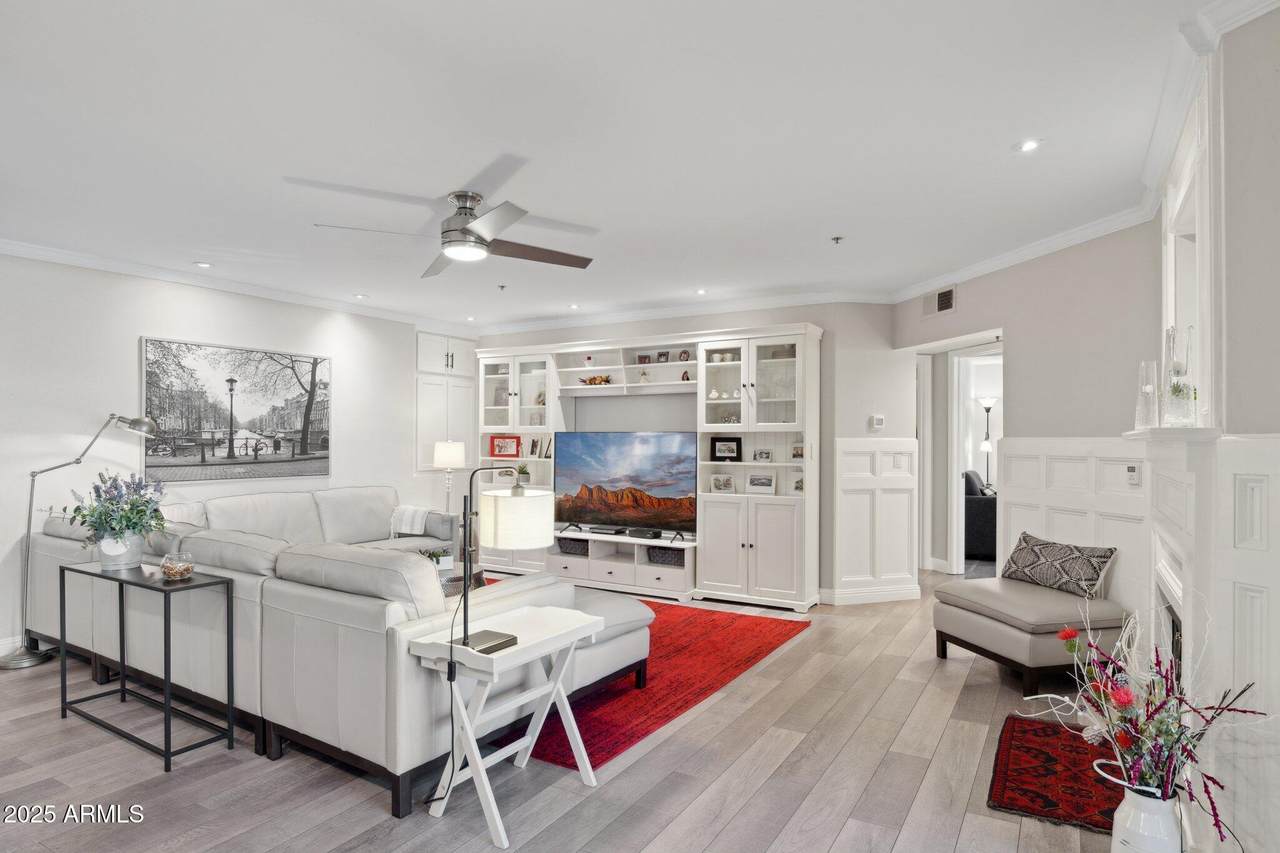 5104 32ND Street - Photo 1
